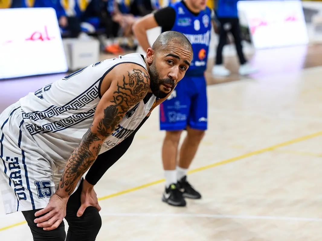 Lo sconcerto della Dierre basket Reggio: «Gravi gli insulti razzisti pronunciati dal dirigente del Gela verso Donati»