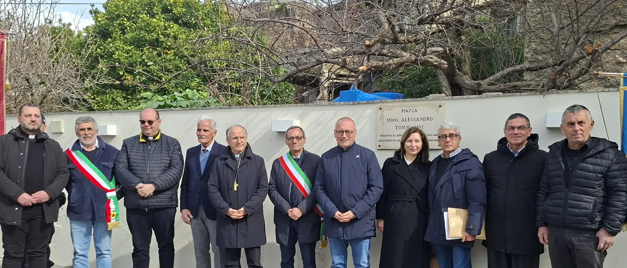 Versace a Diminniti nel ricordo di monsignor Tommasini: «Un esempio che le istituzioni hanno il dovere di commemorare e attualizzare»\n