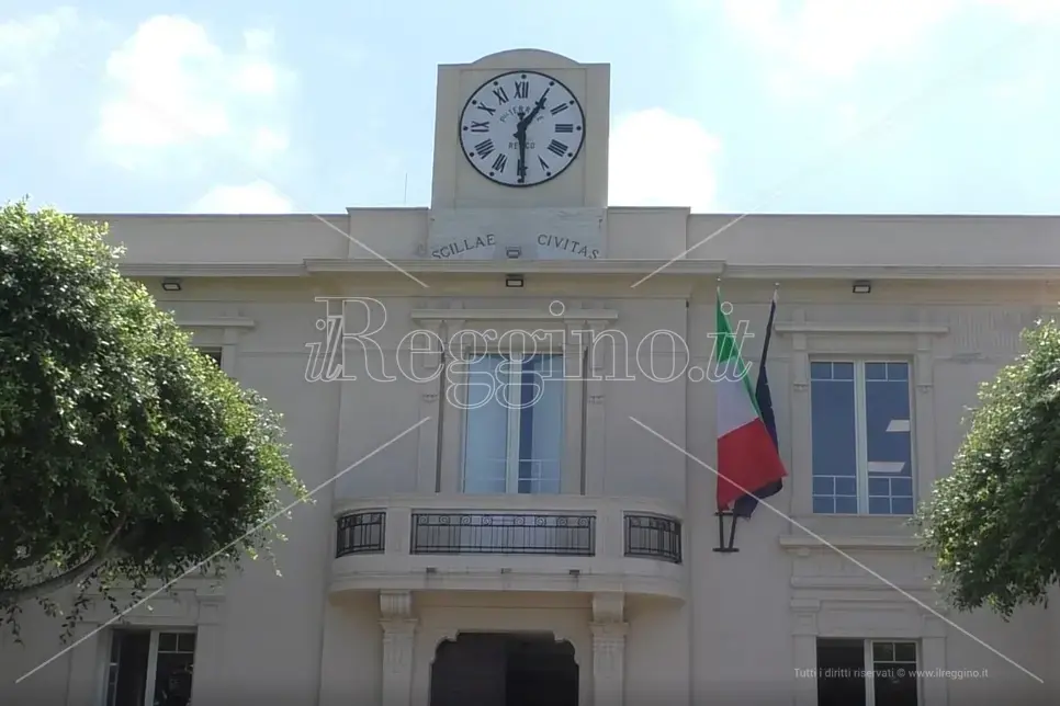 Scilla, il Comune risponde alla minoranza su Imu e Tari\n