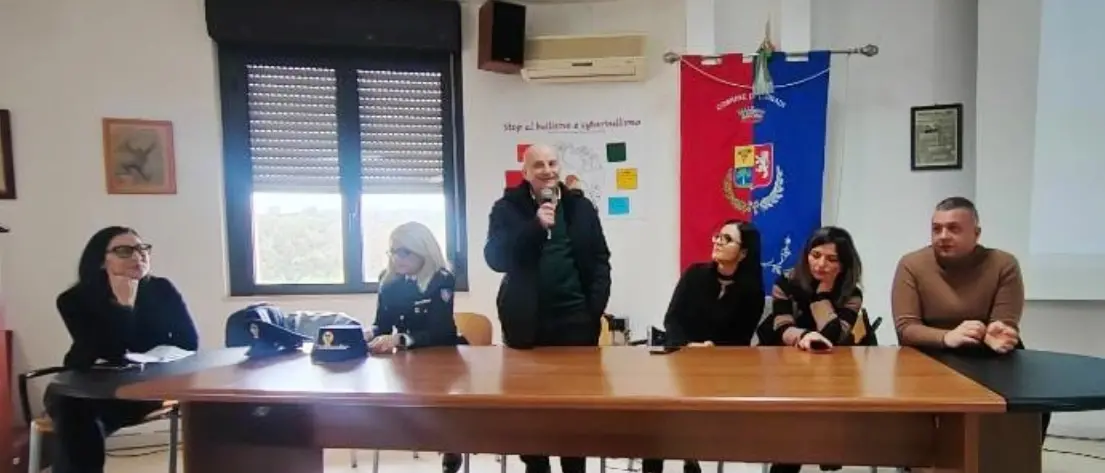Bullismo e cyberbullismo, momento di confronto a Limbadi grazie al\u00A0convegno promosso dal Comune\n