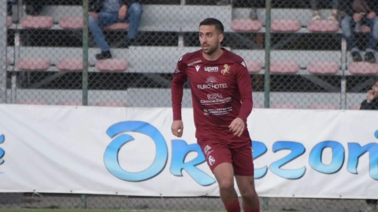 Promozione B, la Bovalinese festeggia in casa con i gol di Gliozzi: «Più ispirato coi tifosi, puntiamo ai play off»\n