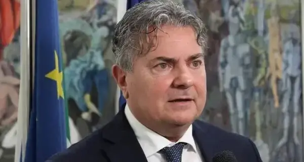 <p>Filippo Mancuso si dimette da commissario regionale della Lega: «Priorità agli impegni in Giunta»</p>