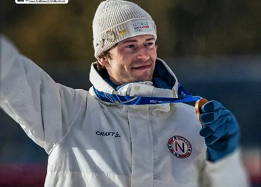 Bronzo nel biathlon, oro nelle corna: alle Olimpiadi Lægreid tradisce la fidanzata e lo confessa in diretta tv\n