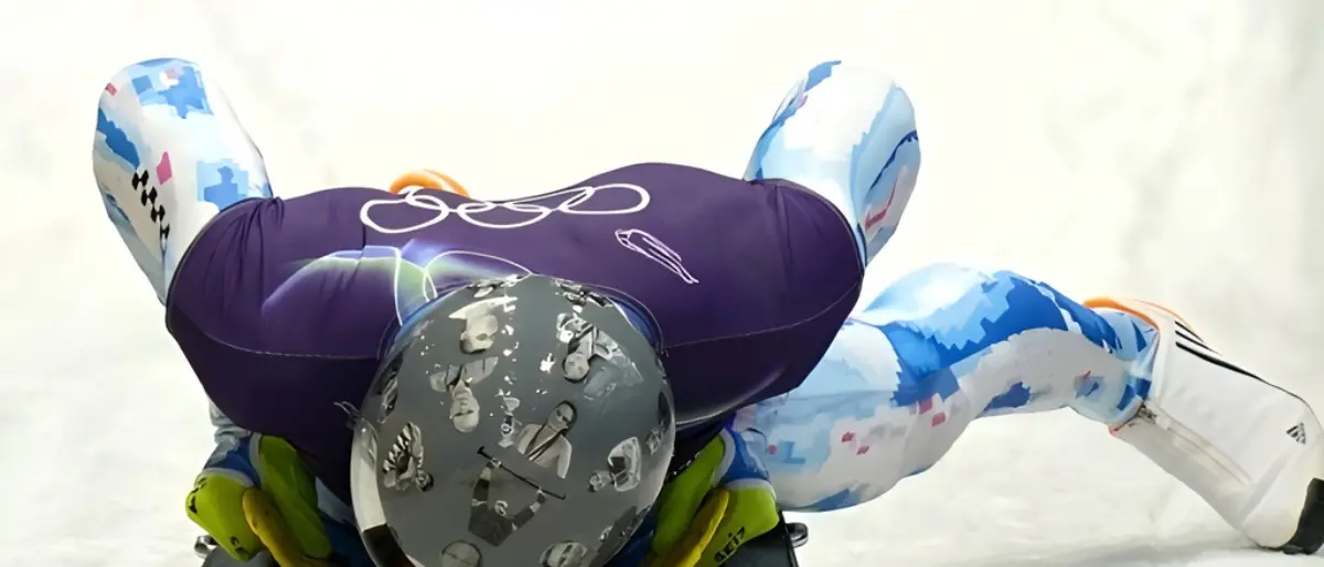 Skeleton, il silenzio imposto dal Cio: vietato il casco con i volti delle vittime ucraine. L’atleta: «Mi hanno spezzato il cuore»\n