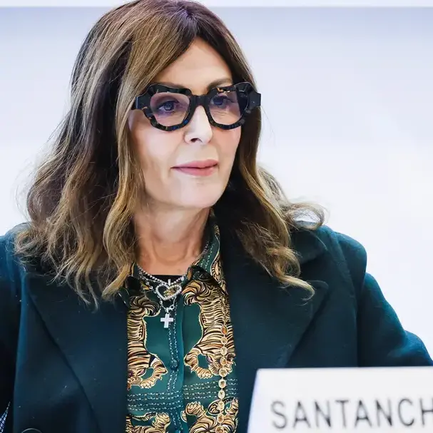 Santanchè e il confine smarrito tra responsabilità politica ed etica pubblica: quando un passo indietro?\n