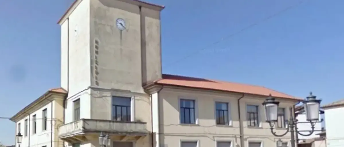 Tirocini negli uffici comunali: a Serra San Bruno approvata la convenzione con l’Istituto superiore Einaudi\n