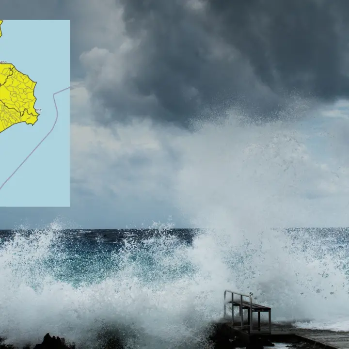 Allerta arancione domani sulla\u00A0Calabria tirrenica, arriva il ciclone\u00A0Ulrike: previsti temporali, mareggiate e venti di burrasca\n