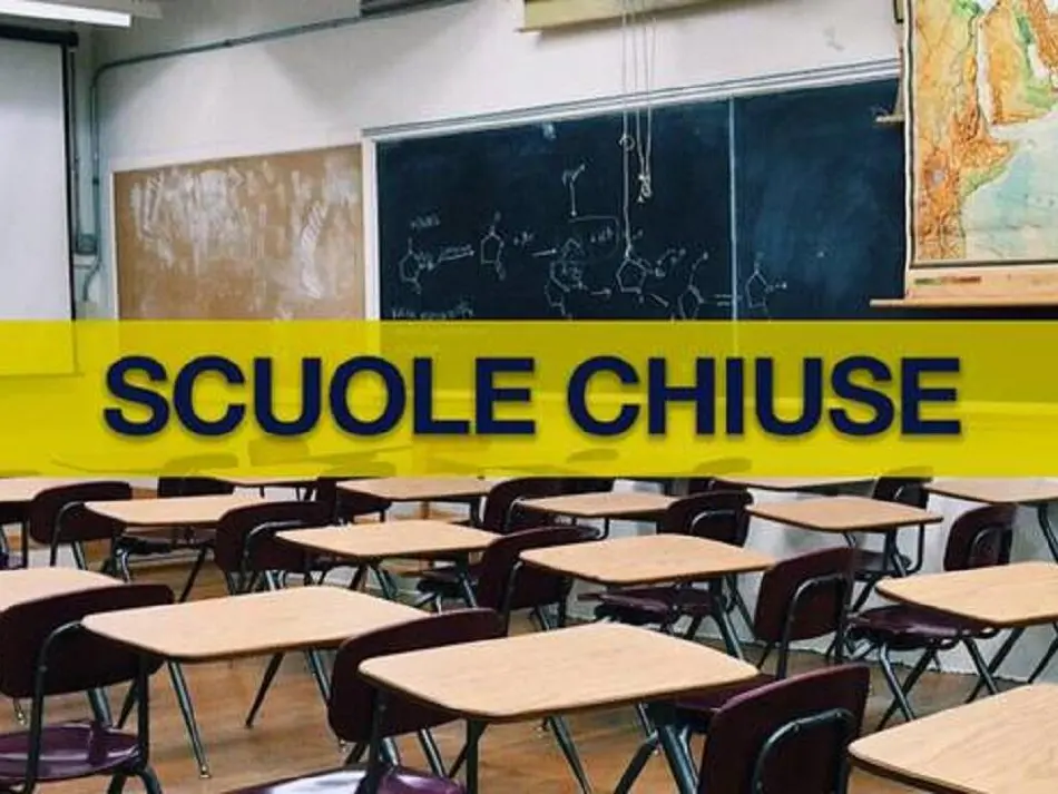 Ciclone Ulrike e allerta arancione, domani scuole chiuse a Vibo: l’elenco di tutti i comuni