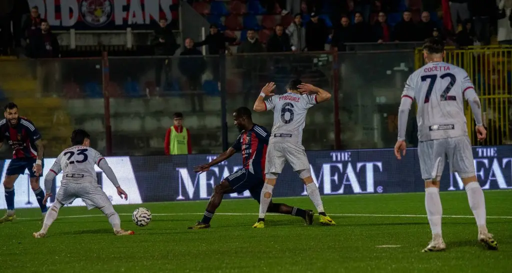 Presunto caso di razzismo durante Casertana-Crotone, il club pitagorico:\u00A0«Riteniamo infondate le accuse»\n