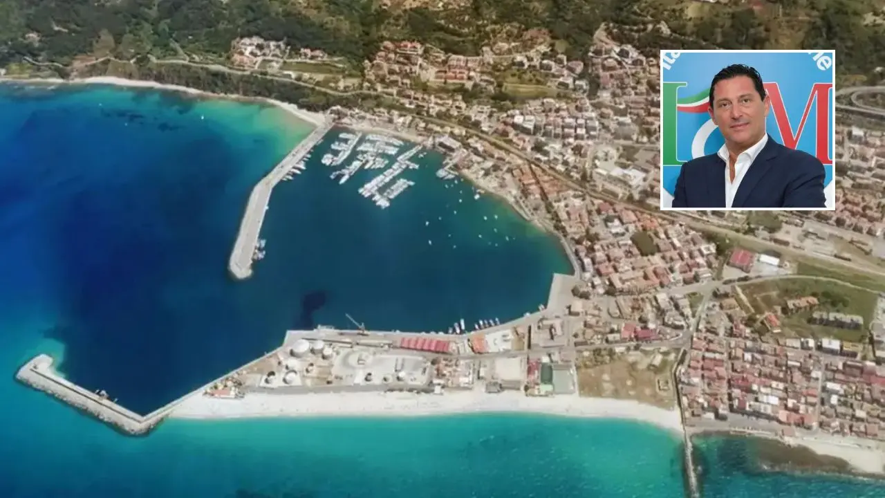 Rinnovo a Meridionale Petroli, De Pinto (Idm) controcorrente: «Bene così, fine della telenovela. Vibo Marina sito strategico per la Calabria»\n