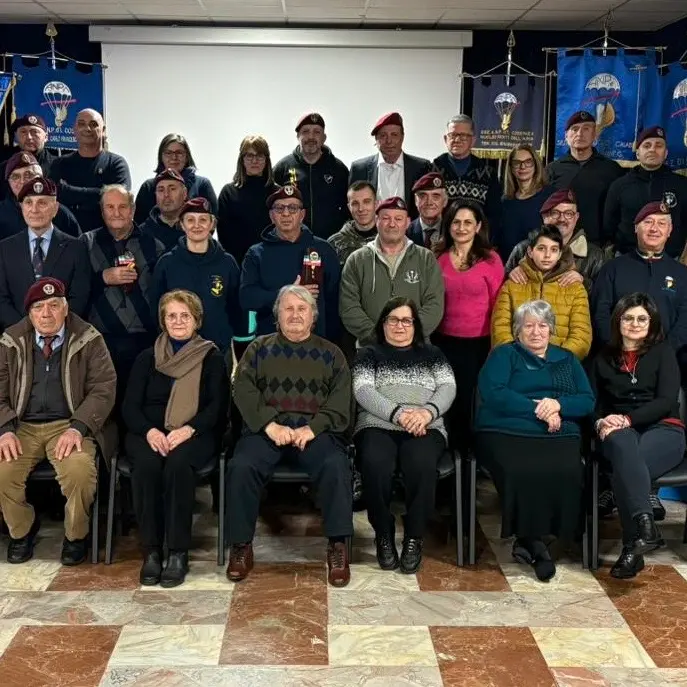 ”Come Folgore dal Cielo… Come Nembo di Tempesta”, trent’anni fa nasceva l’associazione dei Paracadutisti di Cosenza