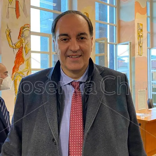 Roberto Sacco sospeso da consigliere comunale di Cosenza\n