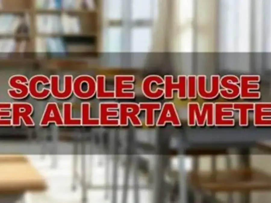 Allerta meteo arancione nel Reggino, domani scuole chiuse: ecco dove – LIVE