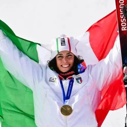 Milano Cortina, favola Brignone: oro olimpico nel SuperG tra le lacrime. Applausi di Mattarella\n