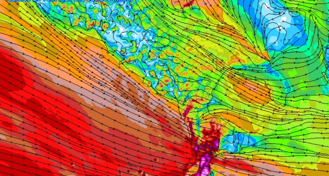 Ciclone Nils sulla Calabria: piogge diffuse, raffiche fino a 140 km/h e mareggiate con onde oltre i 6 metri\n