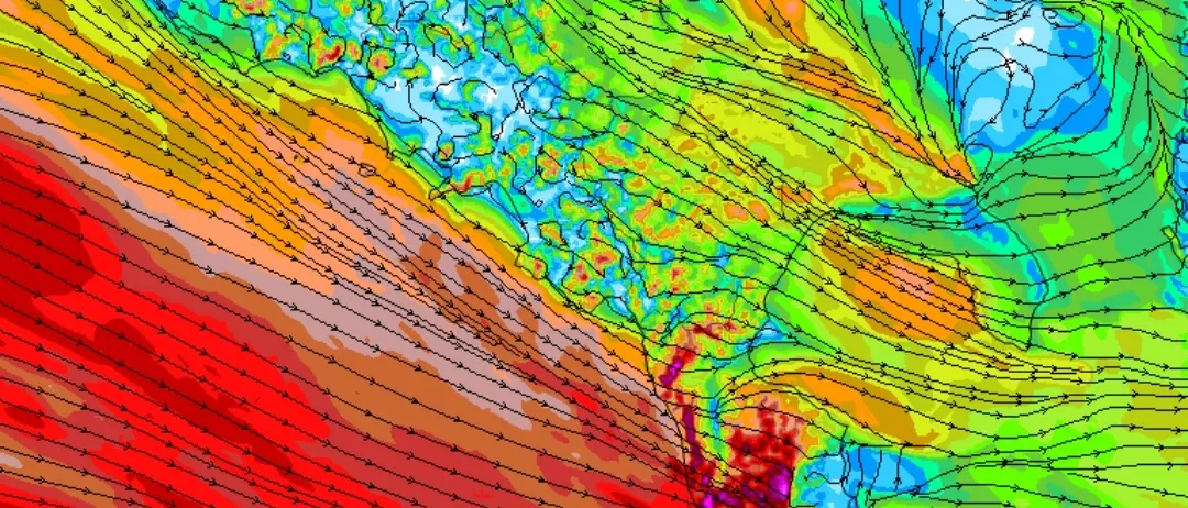 Ciclone Nils sulla Calabria: piogge diffuse, raffiche fino a 140 km/h e mareggiate con onde oltre i 6 metri\n