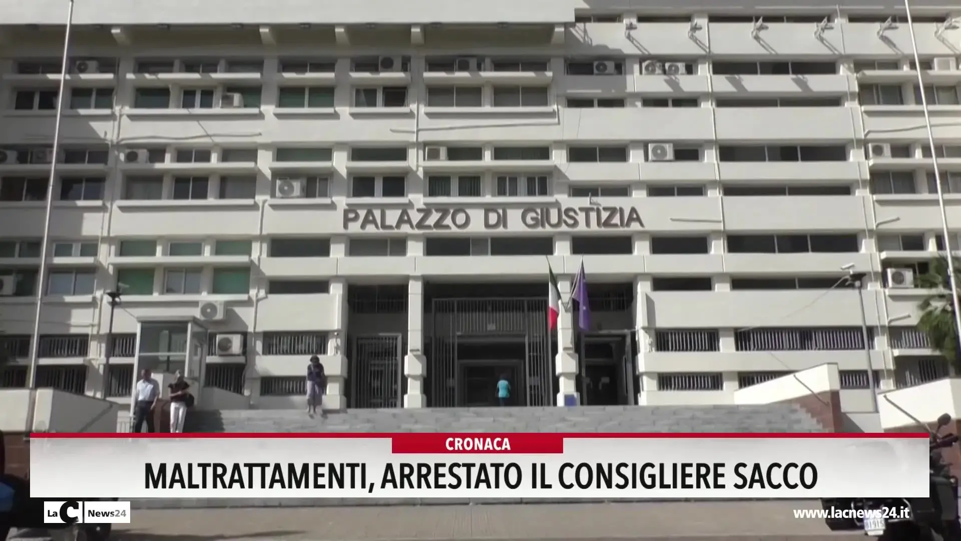 Maltrattamenti, arrestato il consigliere Sacco