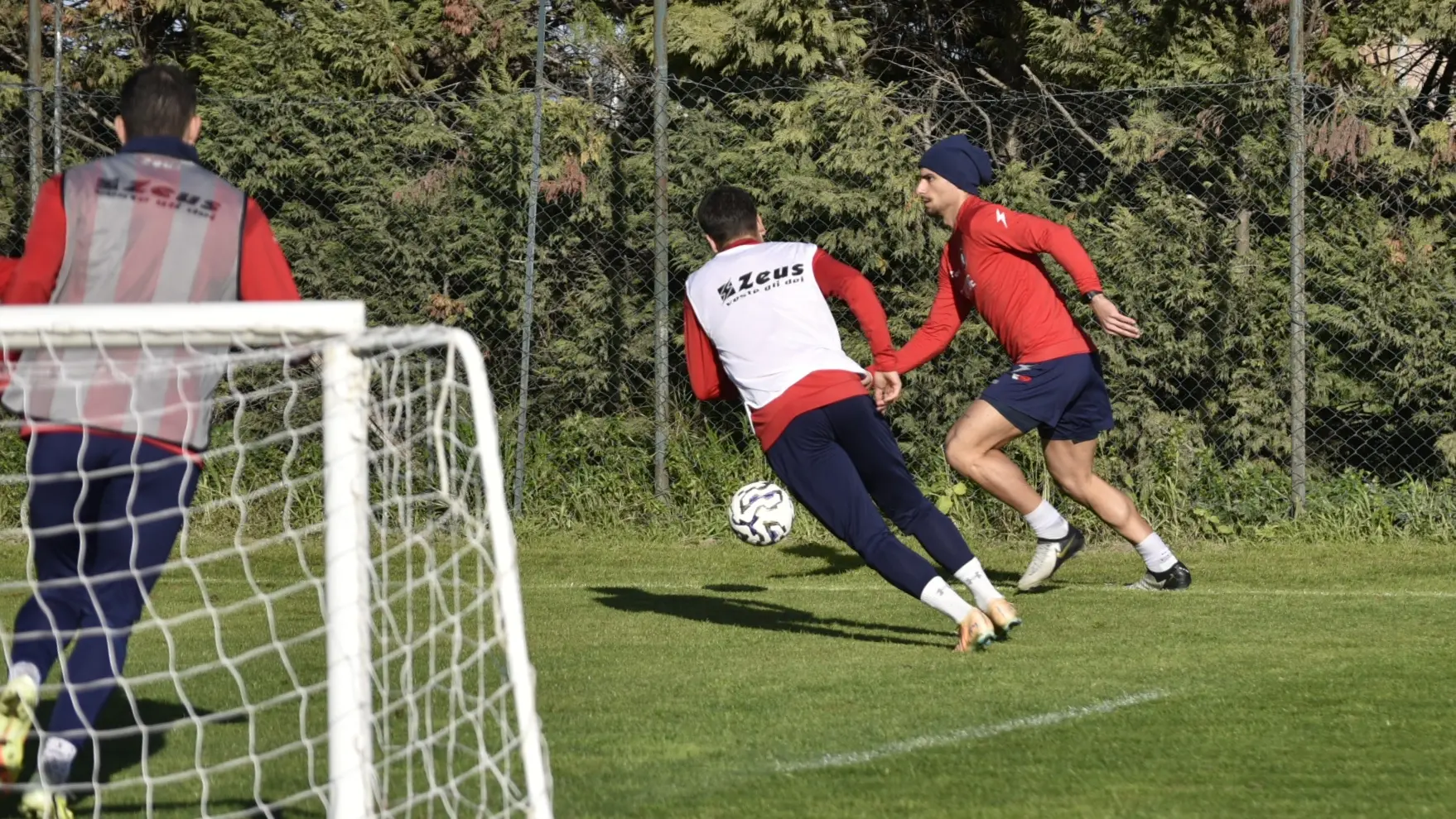 Sabato di San Valentino in campo per le calabresi: Cosenza in casa col Cerignola, Crotone a Picerno\n