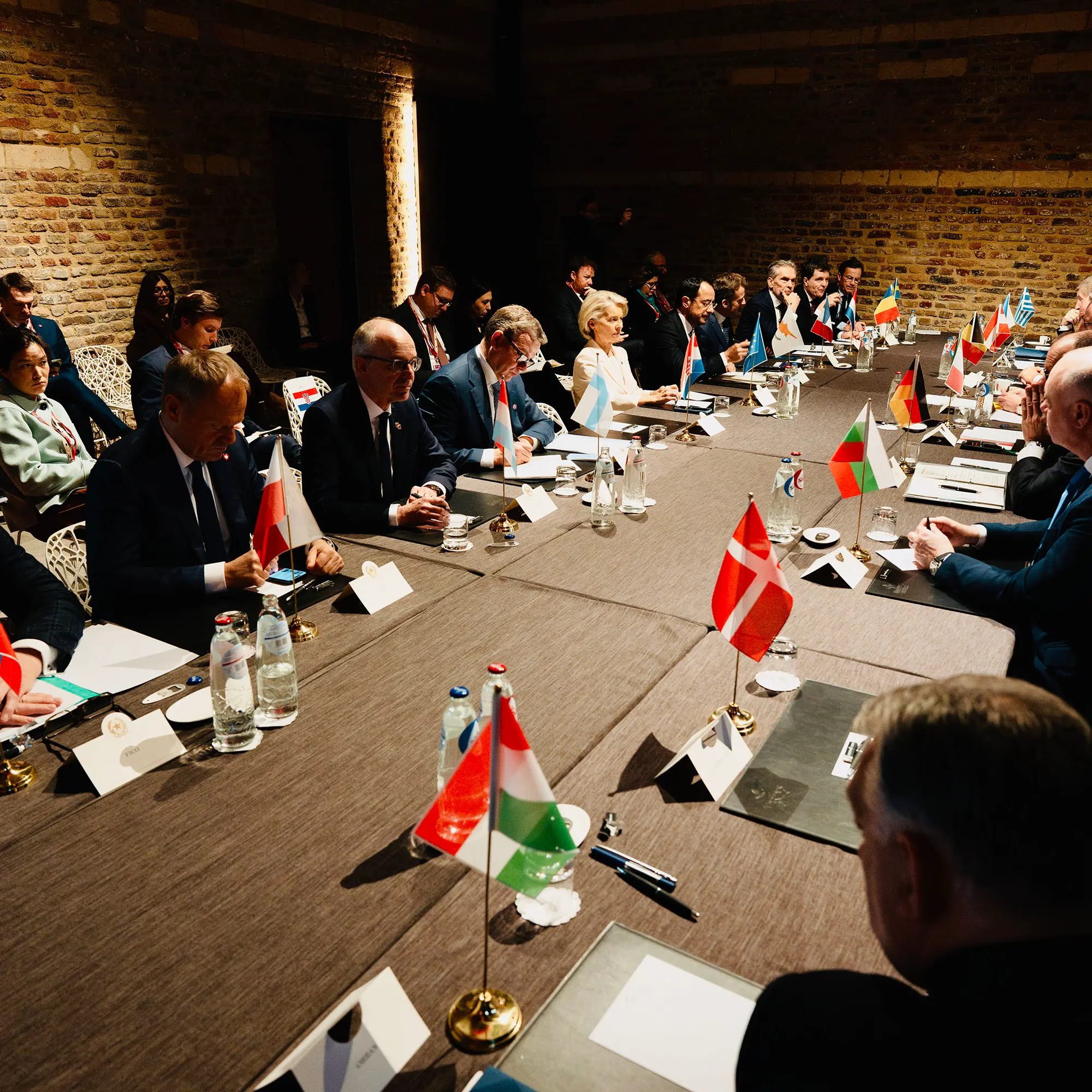 Mesi decisivi per il nuovo mercato unico\u00A0tra industria e investimenti comuni: Draghi e Letta scuotono l’Europa\n