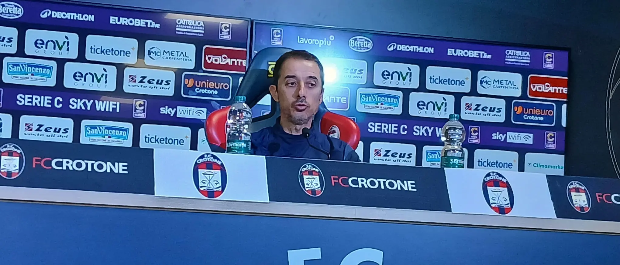 Verso Picerno-Crotone, Longo: «Giocheranno con identità, organizzazione e qualità»\n