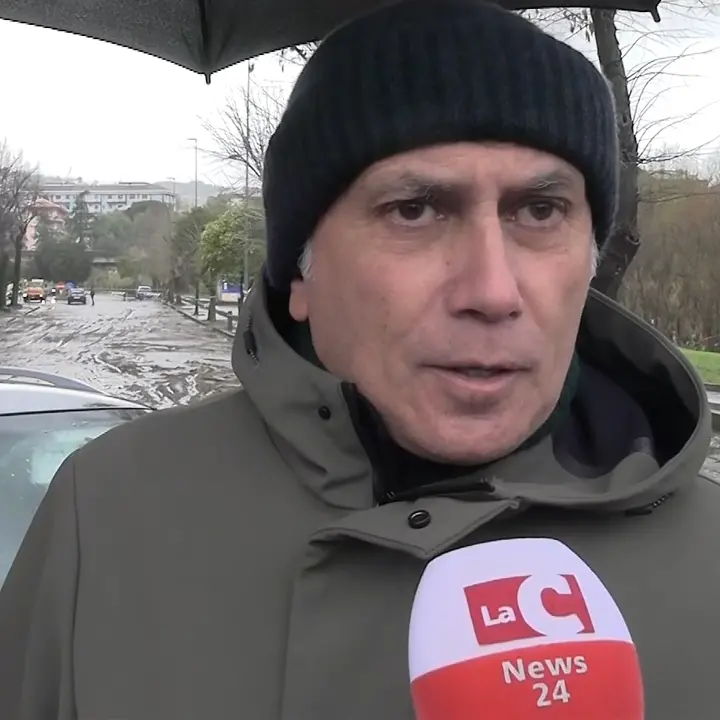 Ciclone Jolinda, il sindaco di Cosenza: «Colti di sorpresa, non lasceremo soli gli espositori»\n