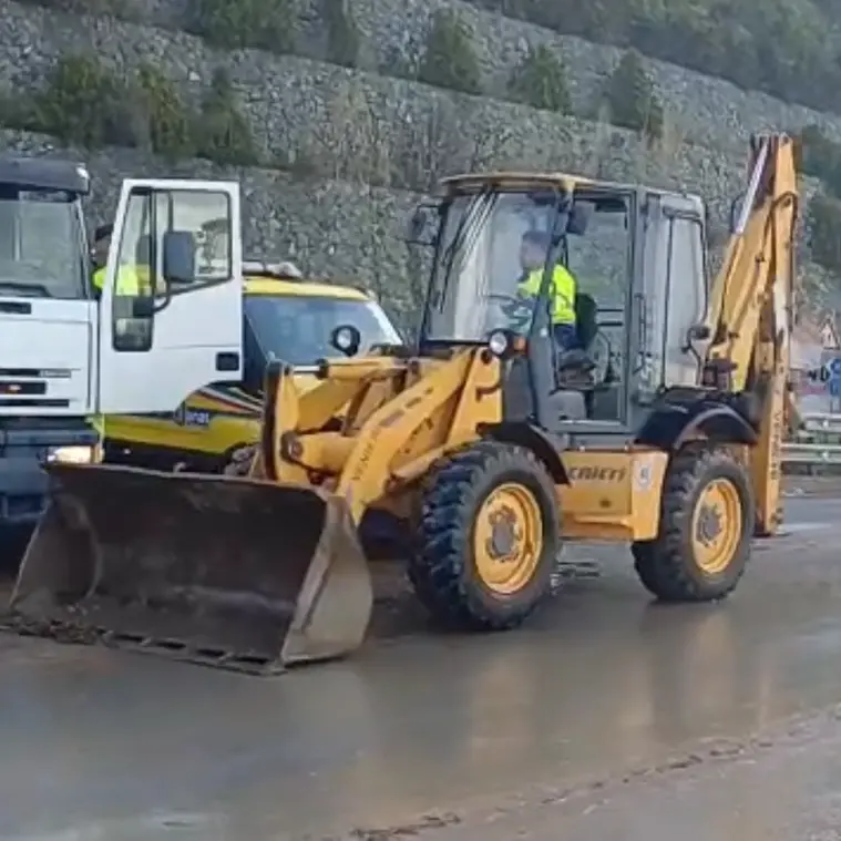 Maltempo in Calabria, il punto sulla viabilità dopo il ciclone: rallentamenti e criticità ancora diffuse –\u00A0VIDEO\n