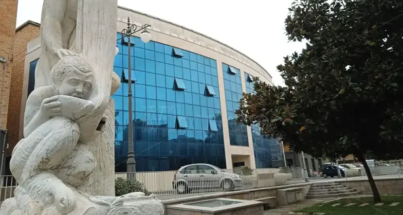 Vibo, la giunta Romeo vara il rendiconto 2025: disavanzo ridotto a 22,7 milioni e fondo cassa vicino ai 40 milioni\n