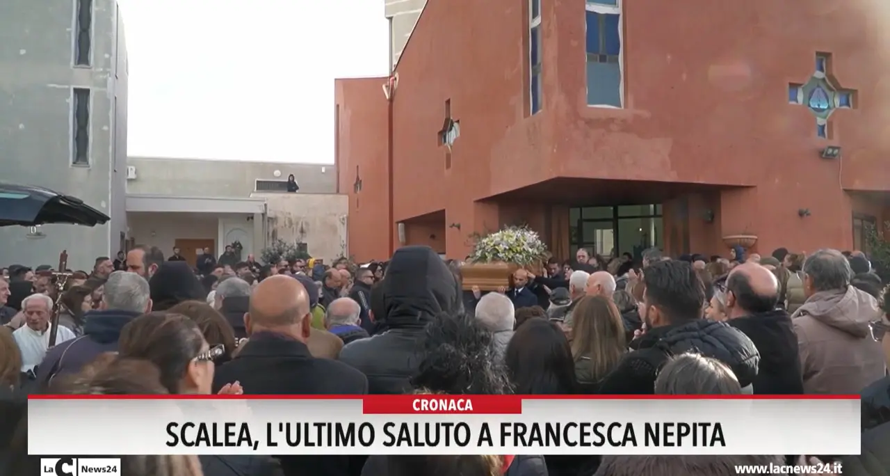 Scalea, l'ultimo saluto a Francesca Nepita