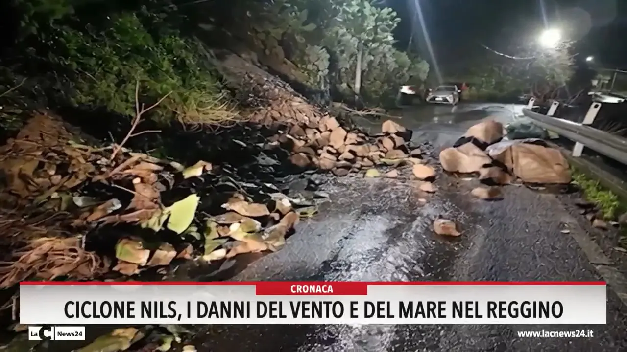 Ciclone Nils, i danni del vento e del mare nel Reggino