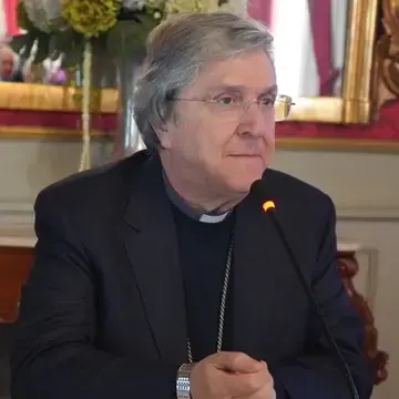 Monsignor Savino visita le zone alluvionate di Cassano:\u00A0«Un dolore che ferisce l'anima di questa terra laboriosa»\n
