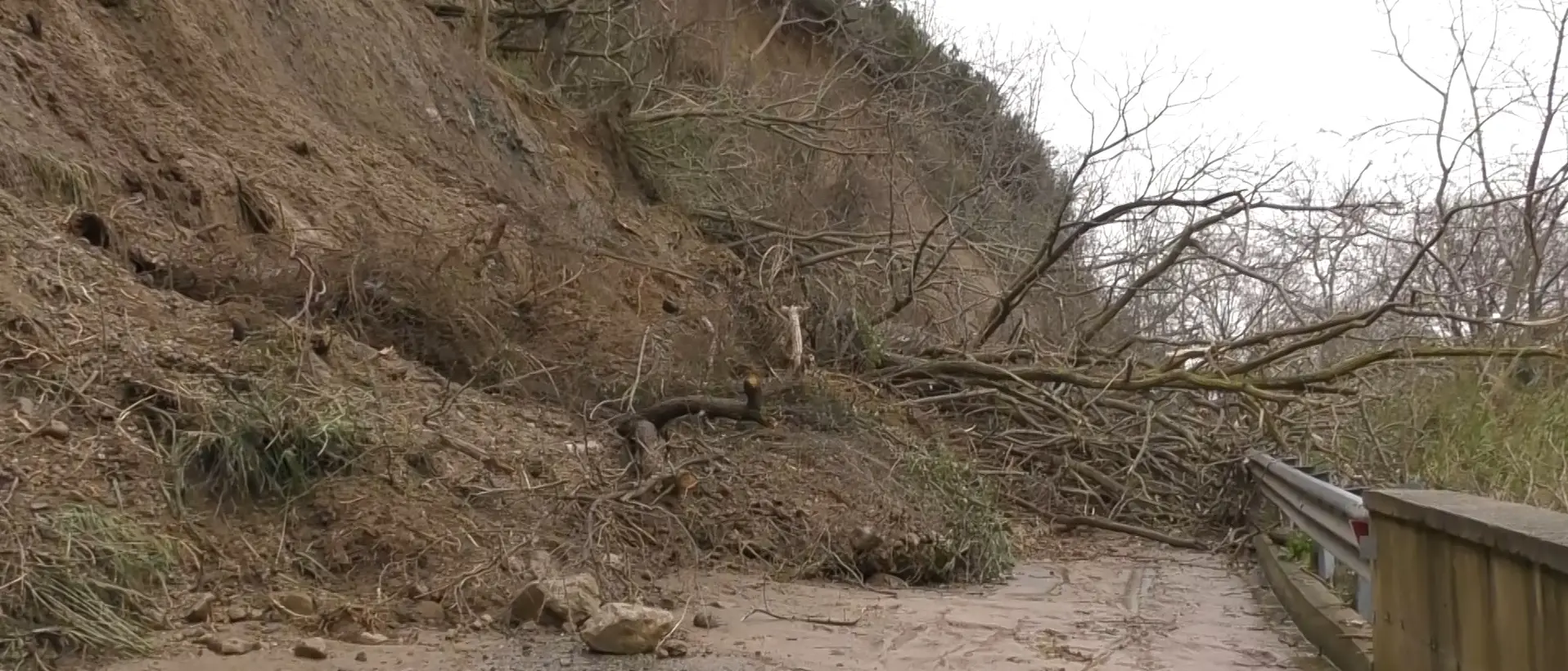 Calabria sotto assedio del maltempo, Mormile: «Le strade non reggono più, servono risorse urgenti»\n