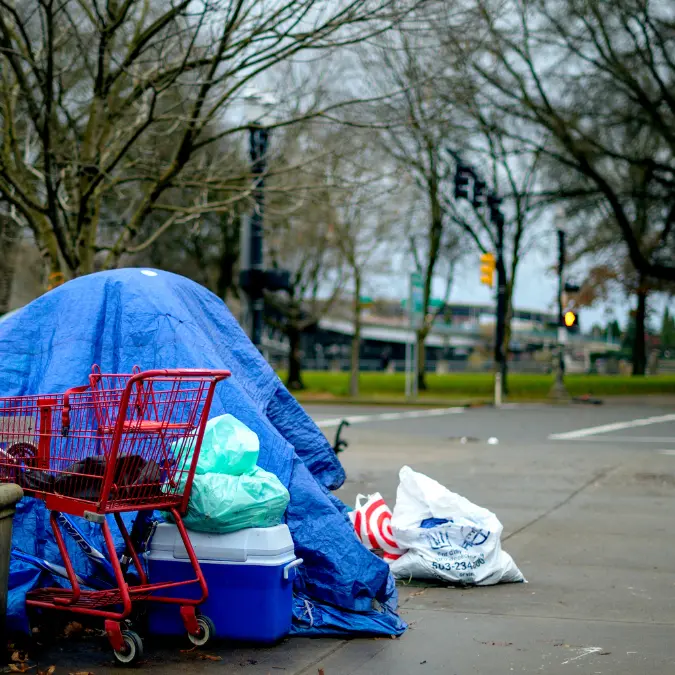 La strage invisibile dei senzatetto: in un anno 414 morti in Italia, il 17% al Sud\n