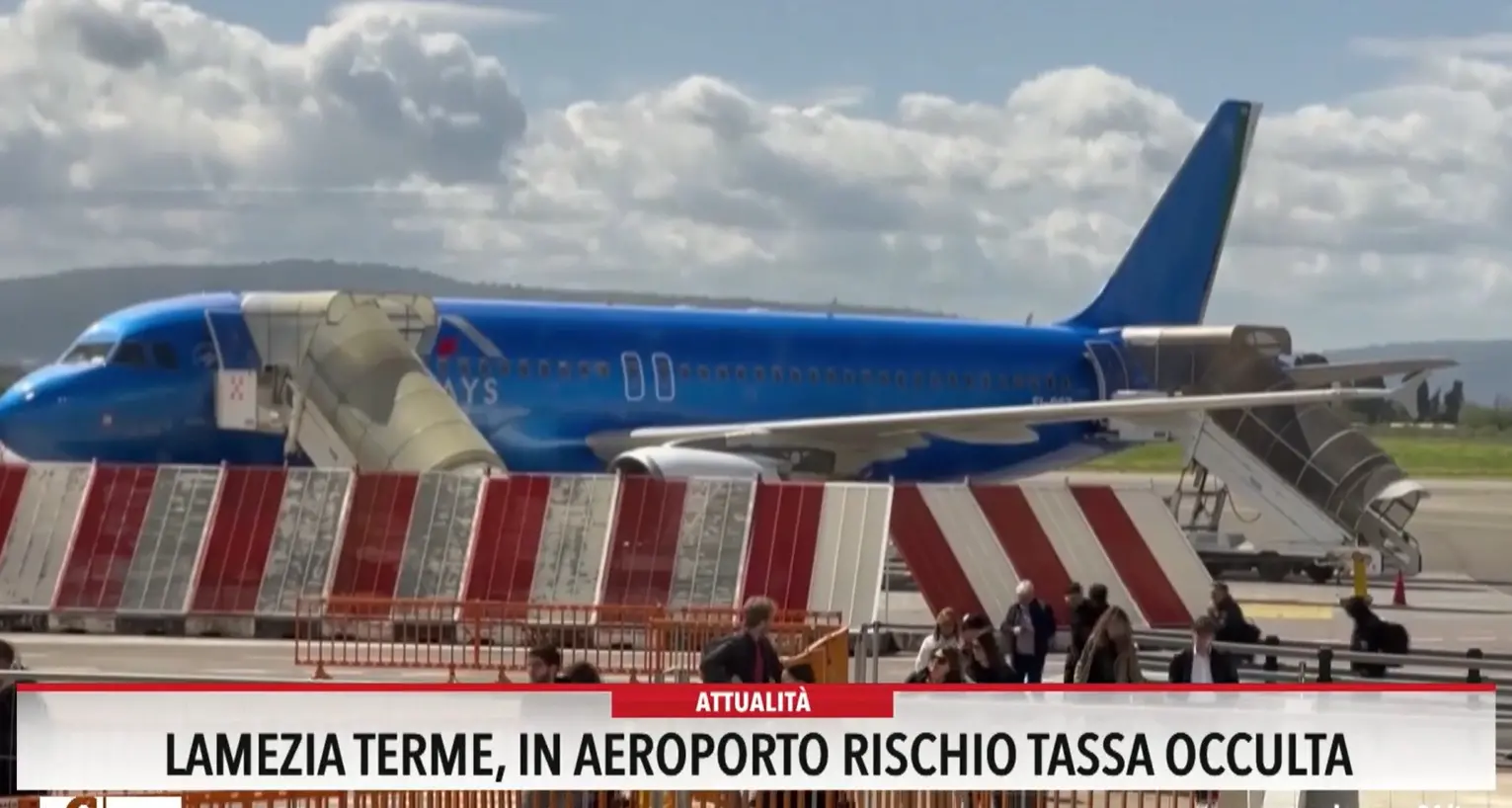 Lamezia Terme, in aeroporto rischio tassa occulta