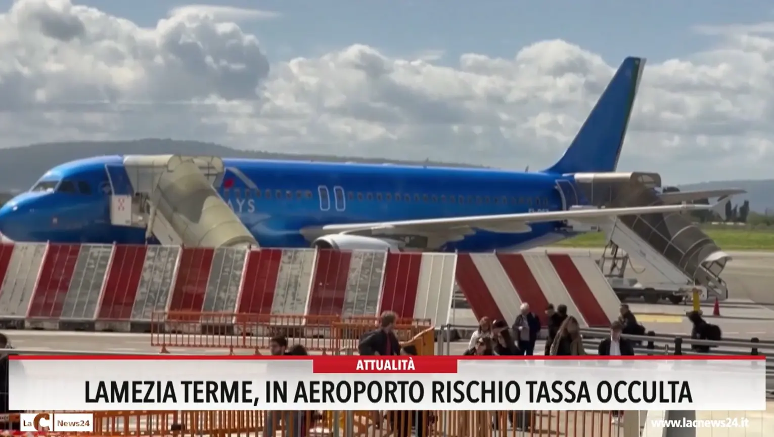 Lamezia Terme, in aeroporto rischio tassa occulta