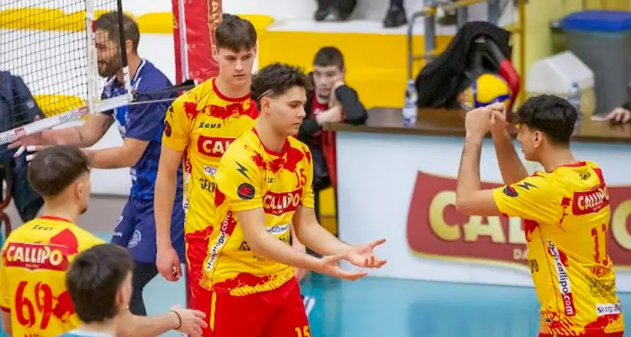 <p>La Tonno Callipo continua a dominare al PalaValentia: vittoria per 3-0 contro Termini Imerese</p>