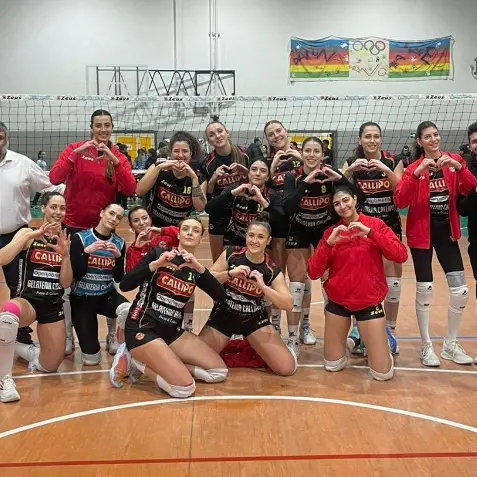 <p>La Tonno Callipo vince (con un po' di fatica) in casa dell’Arzano e festeggia la 14esima vittoria</p>