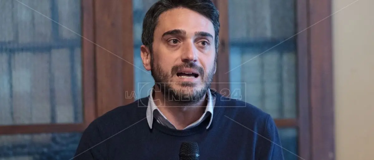 Scomparsa di Michele Albanese, Irto (Pd): «La Calabria perde un giornalista coraggioso e di verità»\n