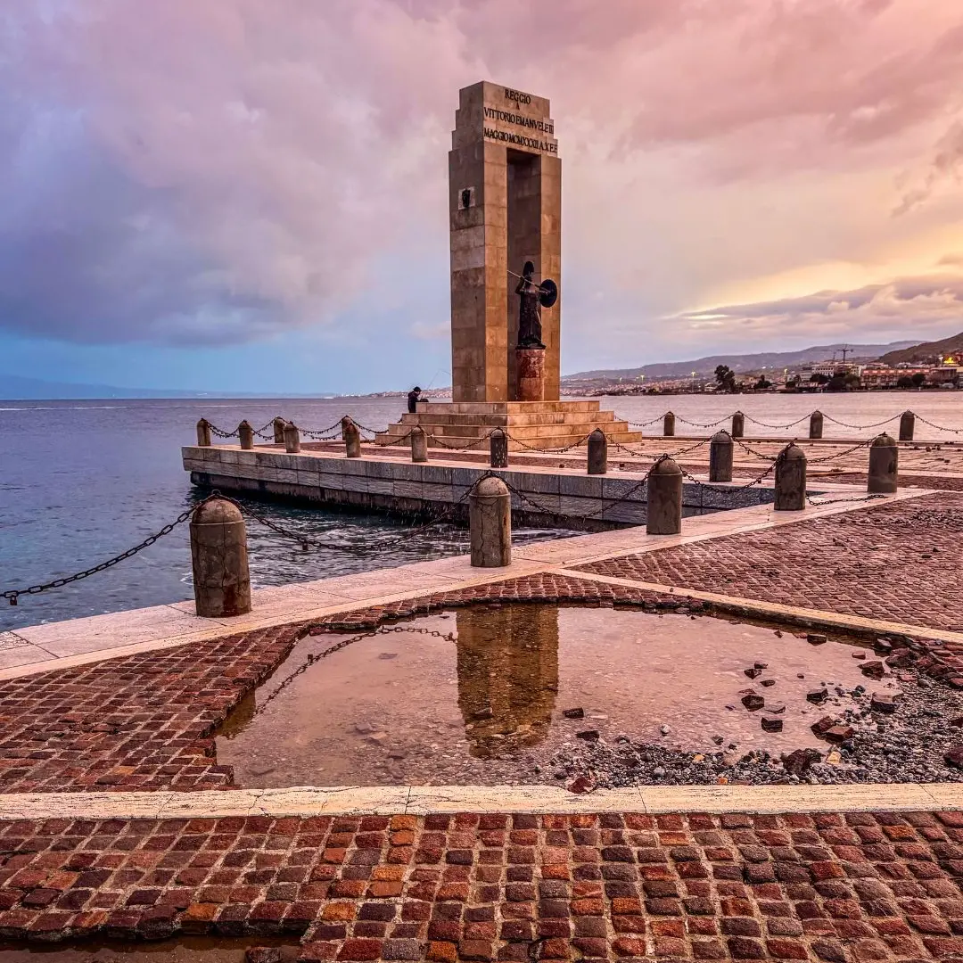 Athena veglia sull’Arena dello Stretto\n