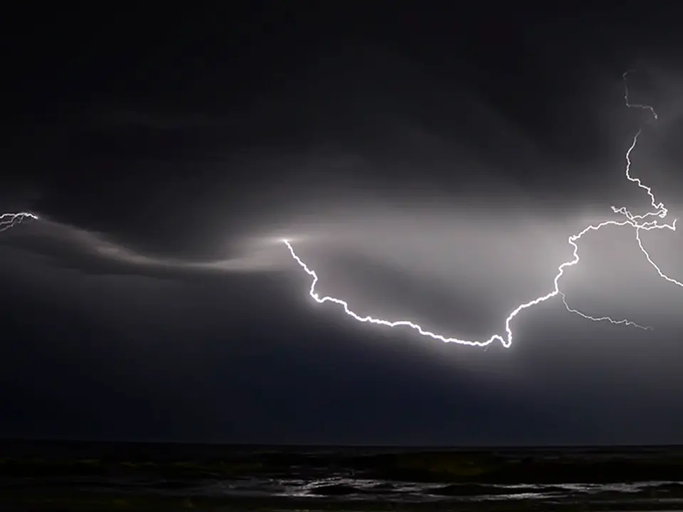 Maltempo Calabria, la ProCiv avverte i sindaci: domani l’allerta è gialla ma potrebbe diventare arancione