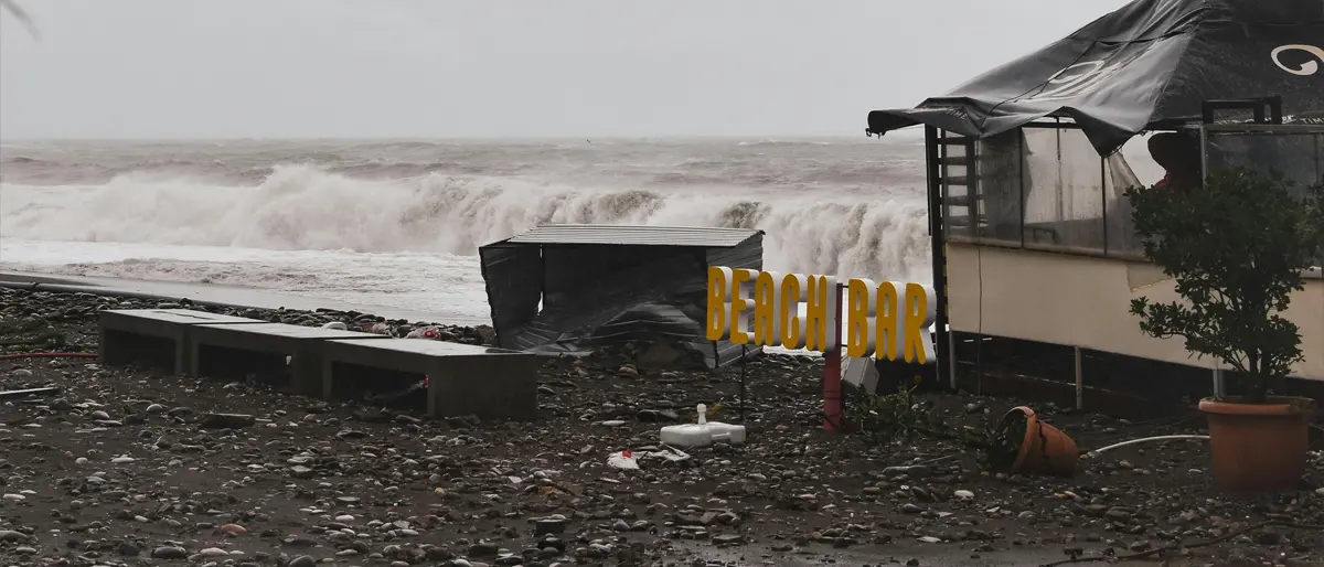 Meteo Cosenza, nel pomeriggio l’arrivo del nuovo ciclone dal Tirreno: le zone più a rischio\n