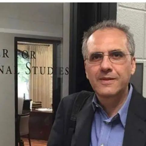 Reggio accoglie Lucio Luca, viaggio nella memoria italiana tra depistaggi e verità negate nel cuore del dibattito contemporaneo\n