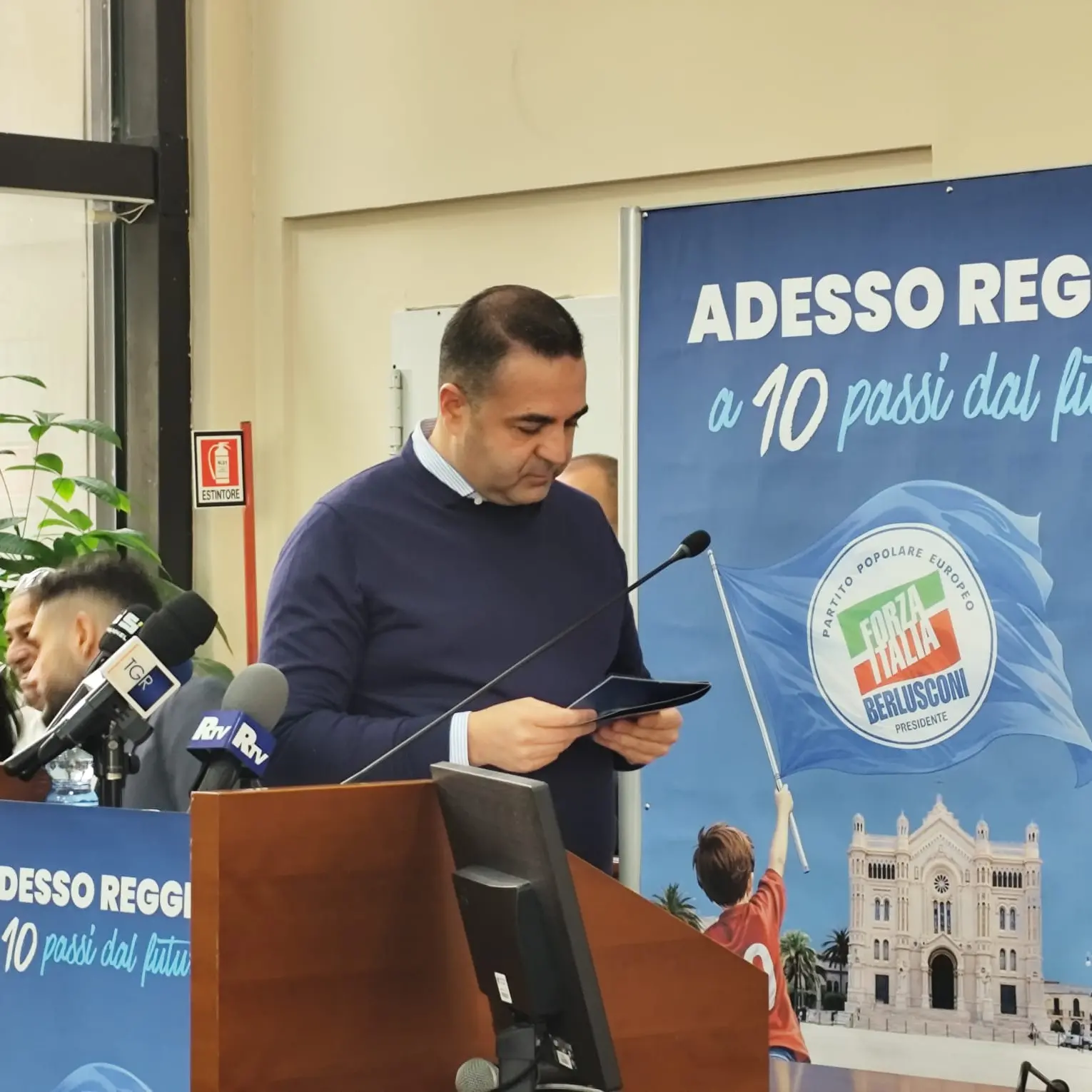 Reggio, la maggioranza attacca Cannizzaro: «La kermesse? Più che San Valentino è stata una carnevalata»\n