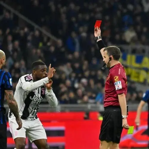 Minacce di morte dopo Inter-Juve, l'arbitro La Penna denuncia: indagini in corso\n