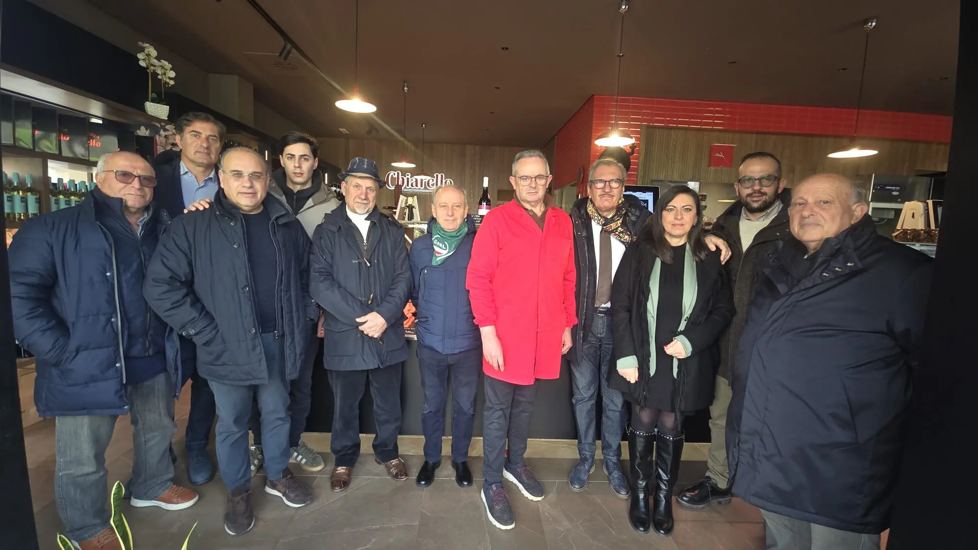 Vibo, l’associazione\u00A0antiracket nella macelleria\u00A0Chiarello dopo l’atto intimidatorio.\u00A0Romeo:\u00A0«È stato un attacco alla città»\n