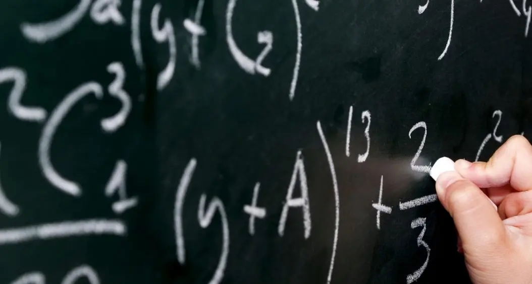 In Calabria studenti scarsi in matematica,\u00A0fino al 72,5% di insufficienze: a Crotone e Vibo il divario penalizza le ragazze\n