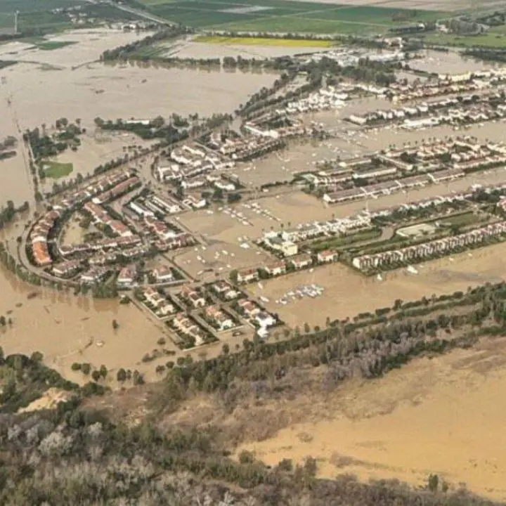 Esondazione del Crati, la Diocesi di Rossano-Cariati avvia una raccolta di fondi e materiali utili per affrontare l’emergenza\n