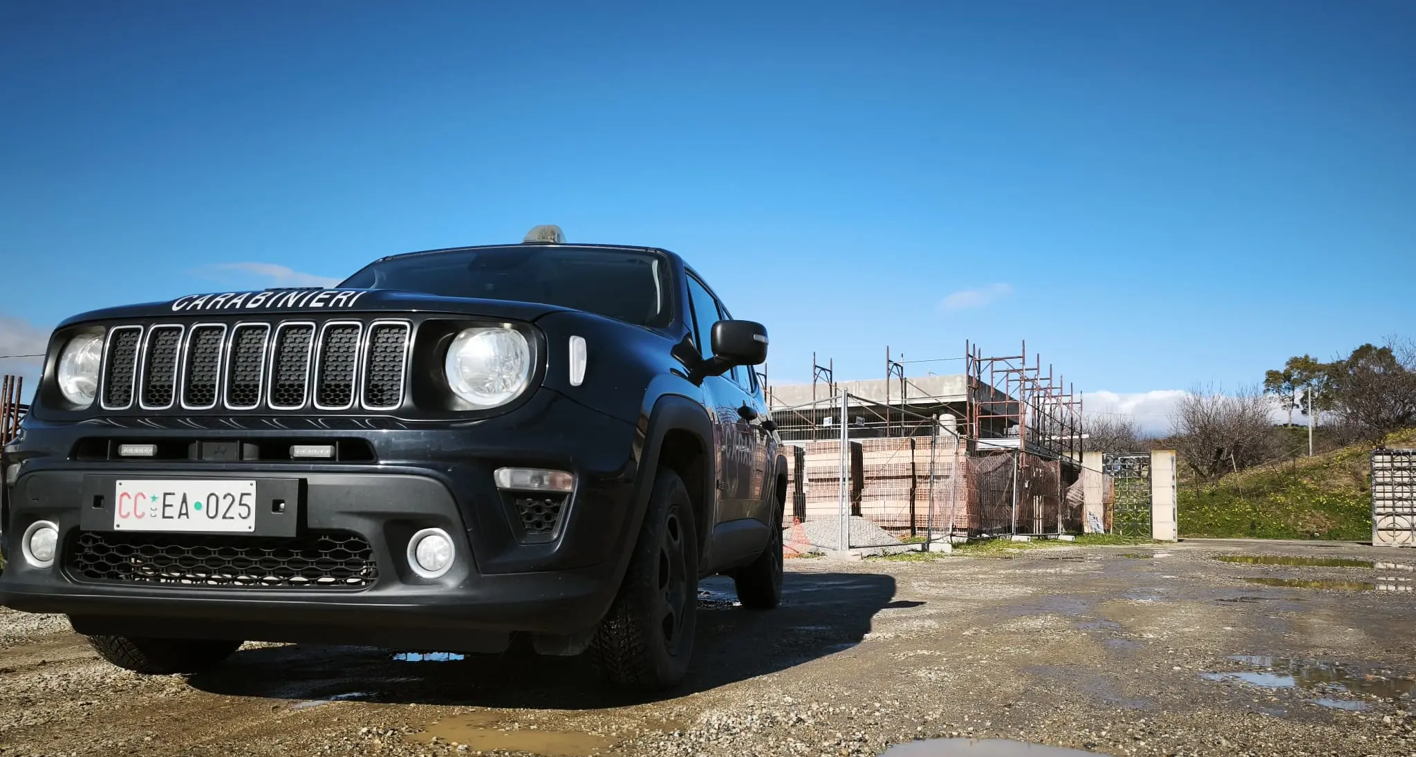 Lavoro nero e violazioni sulla sicurezza: sospesi\u00A0due cantieri\u00A0nel Catanzarese, multe per oltre 45mila euro\n