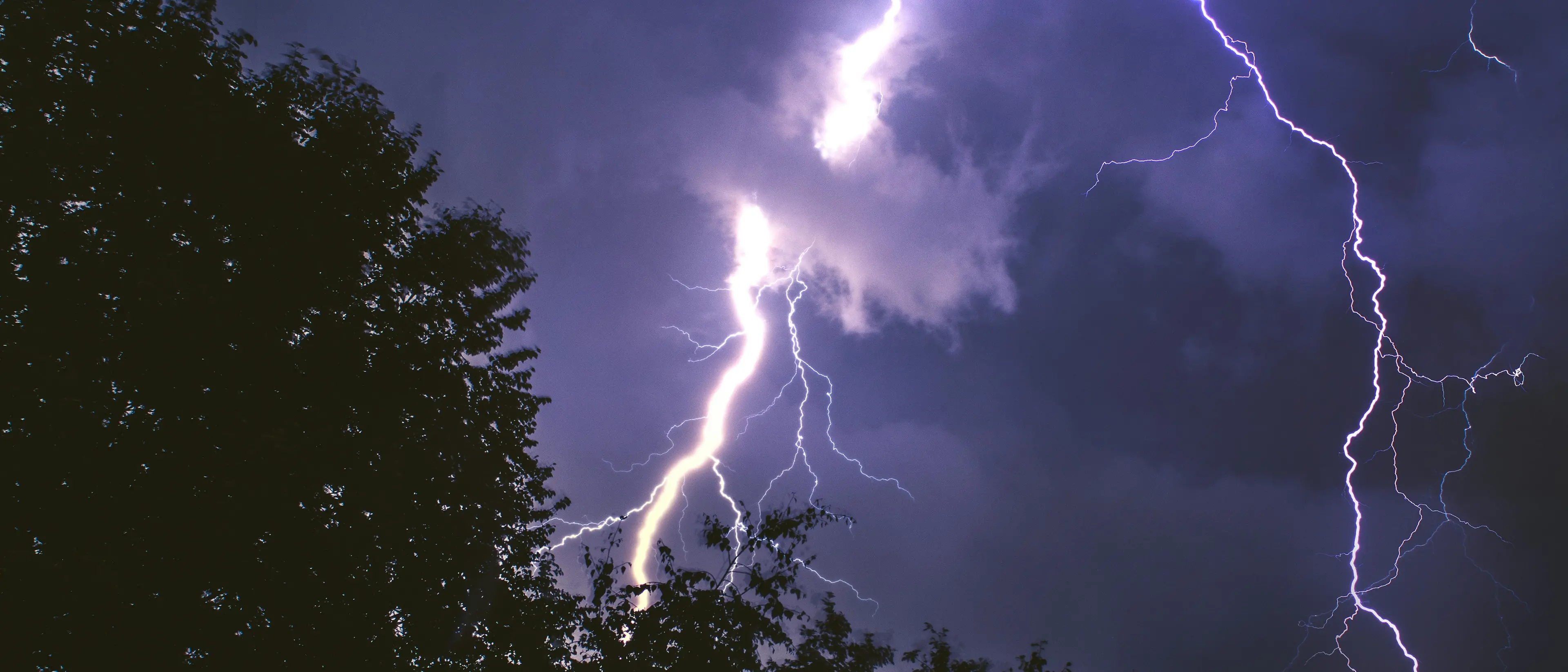 Il nuovo ciclone sferza la Calabria. A Mendicino venti a 130 km/h, ad Amantea toccati i\u00A0110\n