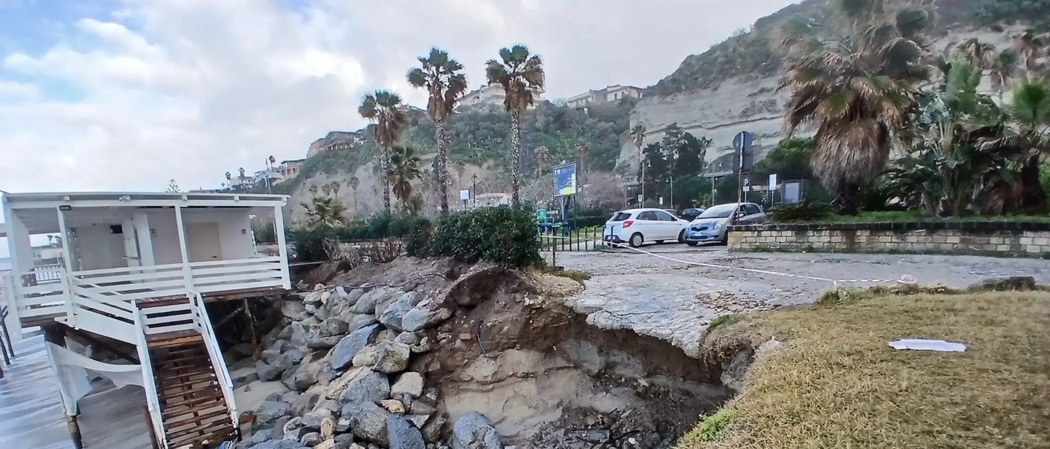 Tra crisi climatica, abusivismo e ritardi: per Legambiente i danni del maltempo in Calabria sono «un\u00A0disastro annunciato»\n
