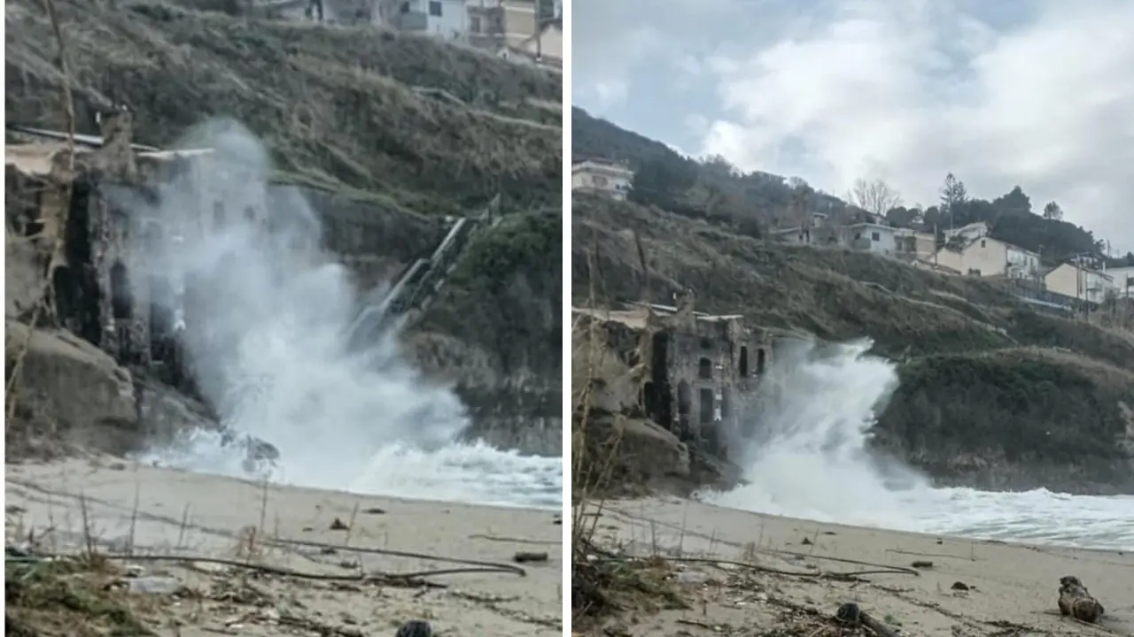 Pizzo, la furia del mare\u00A0non risparmia la Chiesetta di Piedigrotta: le onde si abbattono sulla facciata\n